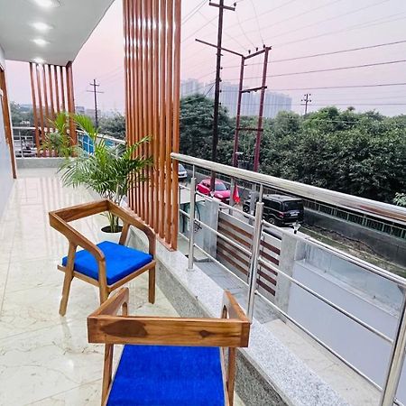 Hotel Areca Inn Noida Extension - Couple Friendly Local Ids Accepted Exterior foto