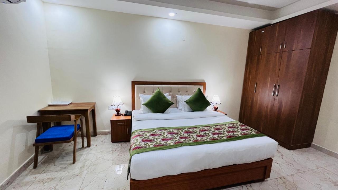 Hotel Areca Inn Noida Extension - Couple Friendly Local Ids Accepted Exterior foto